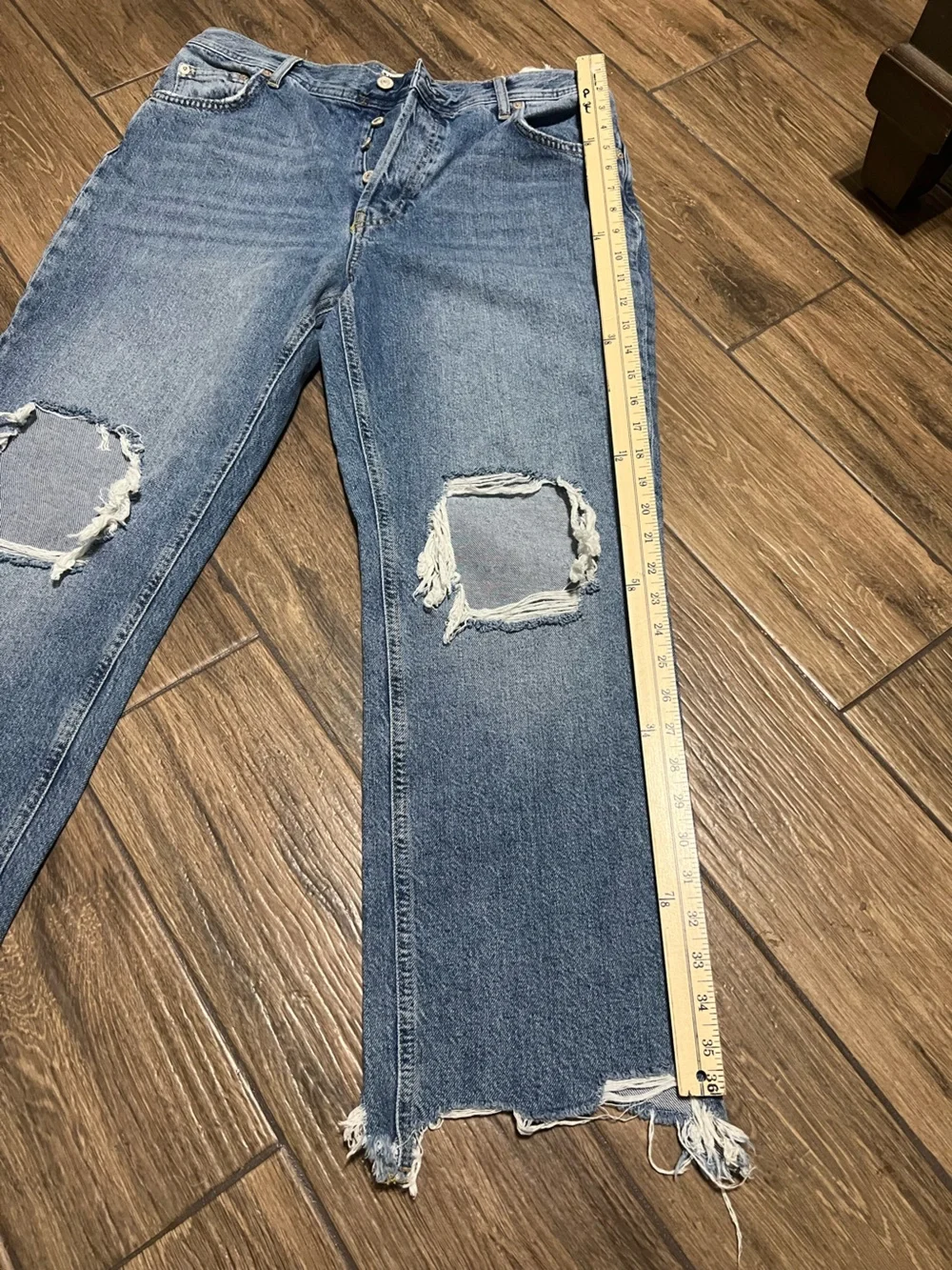 We The Free Maggie Mid Rise Jeans Size 30 Distressed Raw Hem Straight Leg